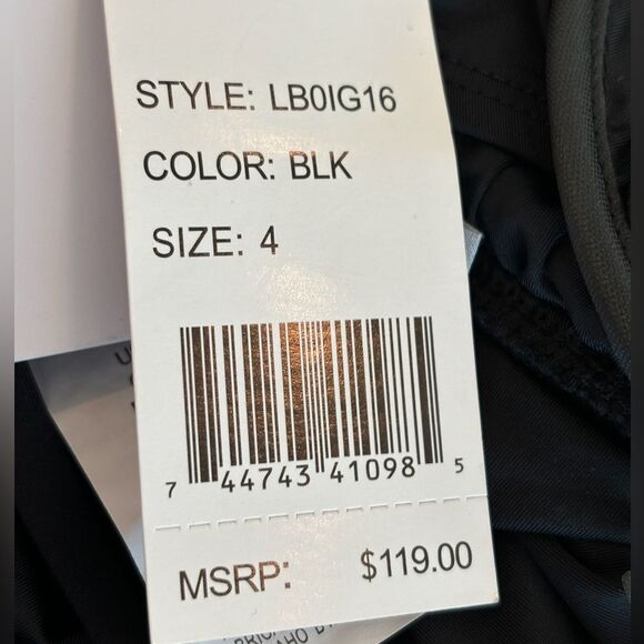 NWT La Blanca Island Goddess Underwire Cross Back One Piece Swimsuit Black - Picture 9 of 9